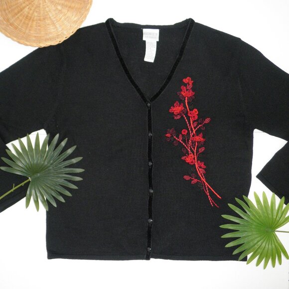 Vintage 90s Black Velvet Trim Wool Cardigan w/ Red Ribbon Floral Accent M - Picture 5 of 9